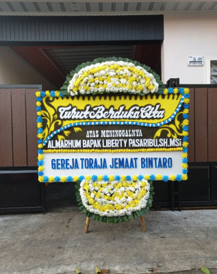 Papan Bunga Duka di Kebon Jayanti